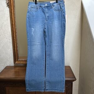 New NYDJ HR Marilyn Straight Riverasky Women's Blue Jeans. Size 14. Inseam 31.